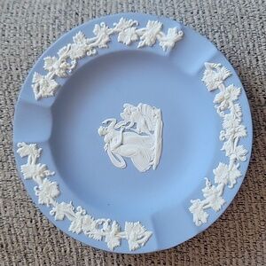 Vintage Wedgewood Jasperware Decorative Ashtray Made in England